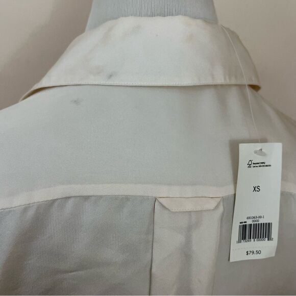 Banana Republic Cream Silk Button Down Blouse Top XS NEW - Picture 3 of 6